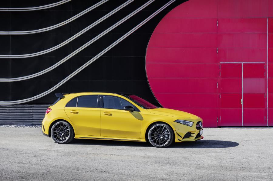  Mercedes-AMG A35 4Matic Aerodynamic Package (W177) 2018 года  (WW) (фото 22 из 31)